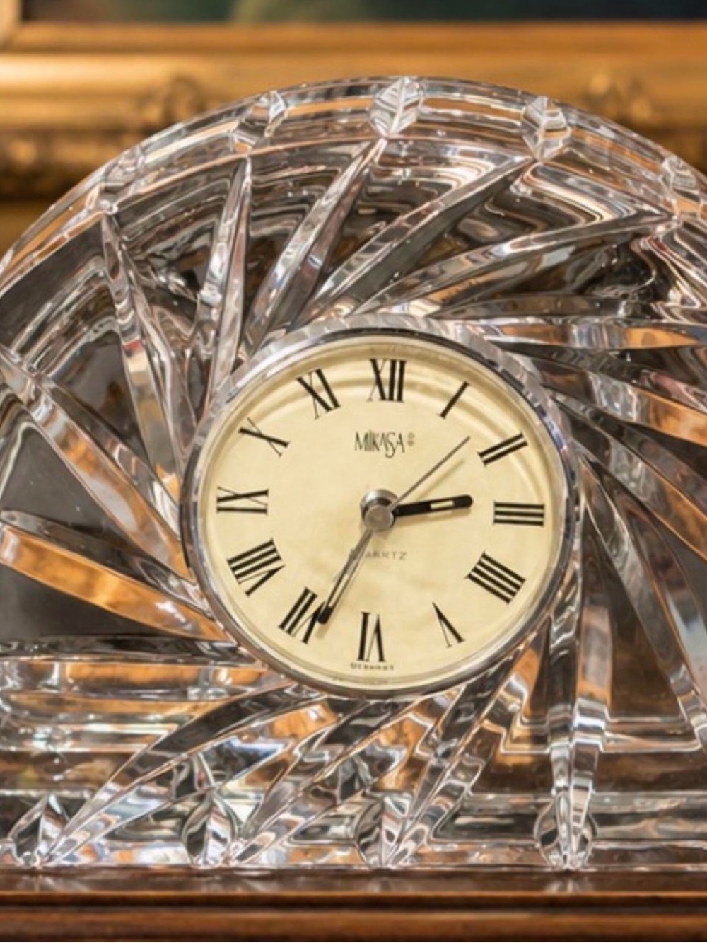 Vintage Mikasa Lead Crystal Spiral Crescent Mantel Clock